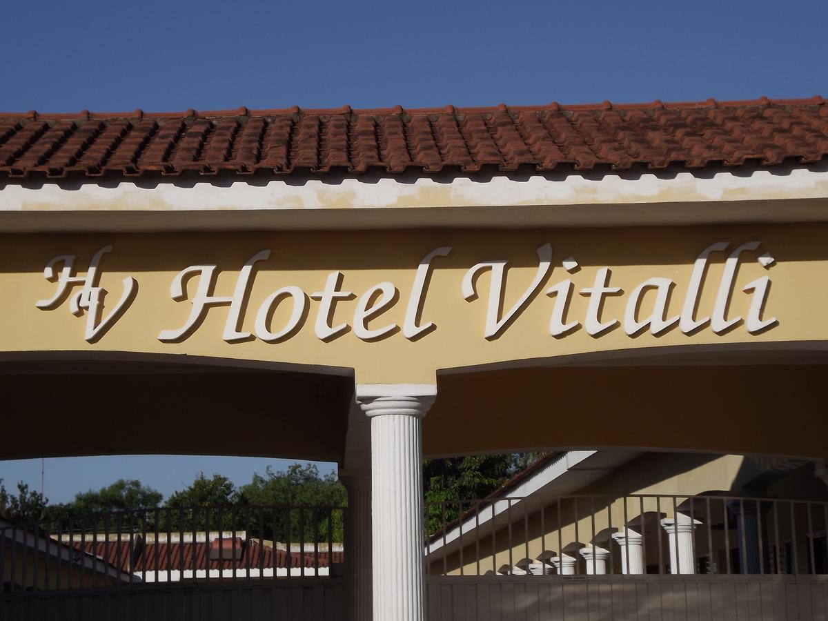 Avanhandava Hotel Vitalli מראה חיצוני תמונה