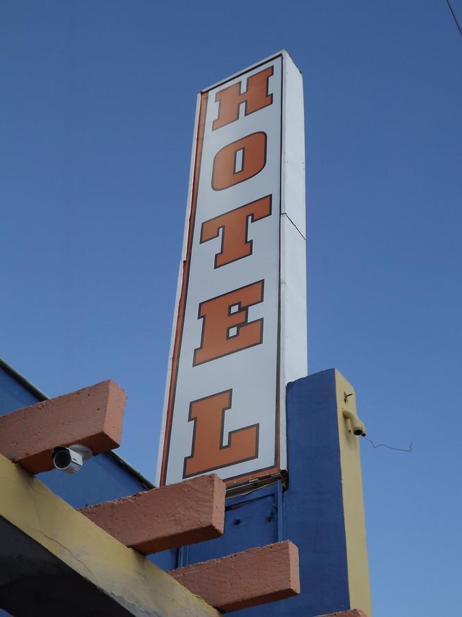 Avanhandava Hotel Vitalli מראה חיצוני תמונה