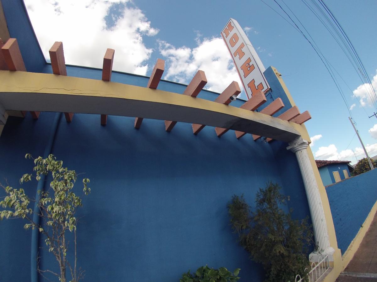 Avanhandava Hotel Vitalli מראה חיצוני תמונה